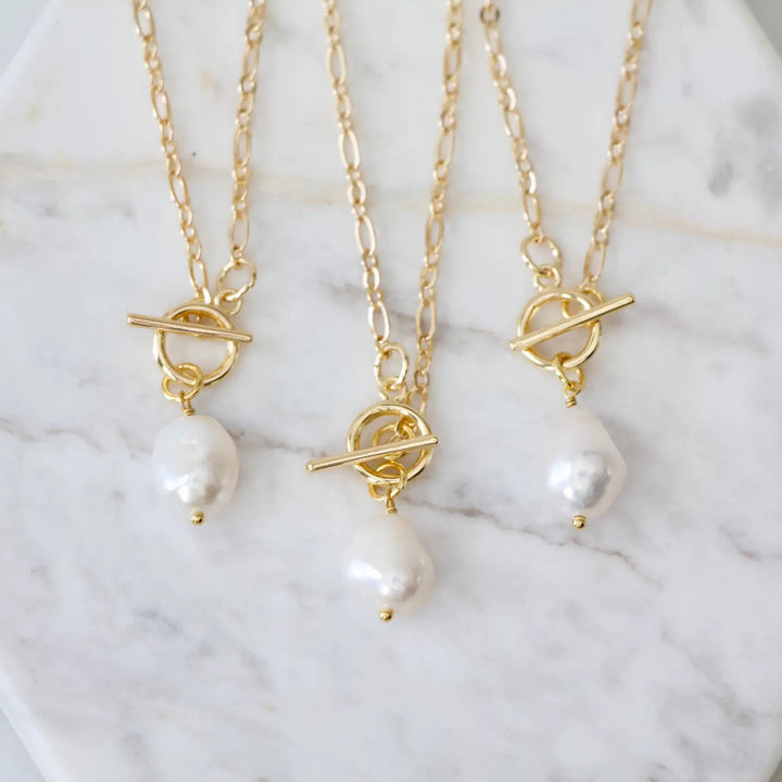 Golden Poise Necklace